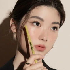Shaper Defining Eyebrow Pencil 20 Shaper Defining Eyebrow Pencil -Cosrx Shop 0712 sojae 4079 15b10d9c dd38 41ea aca3 ba04e0293a5d