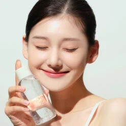 Glow 12GF Hyal Essence Toner -Cosrx Shop 08 91b21290 1077 4029 a287 d30d4552ef2e