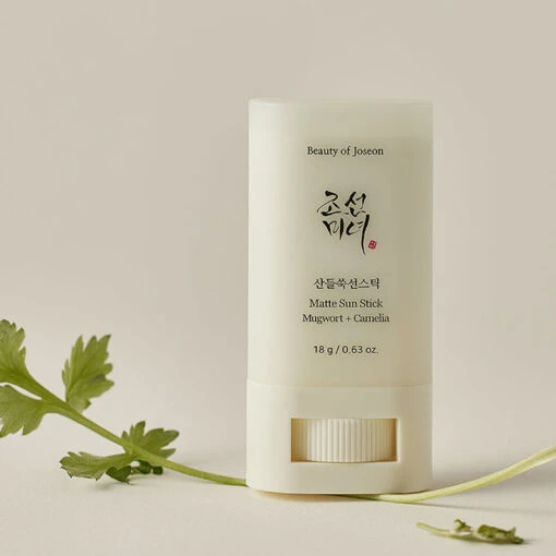 Matte Sun Stick : Mugwort+Camelia SPF50 PA++++ - Image 5