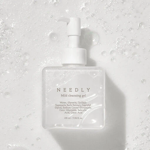 Mild Cleansing Gel - Image 4