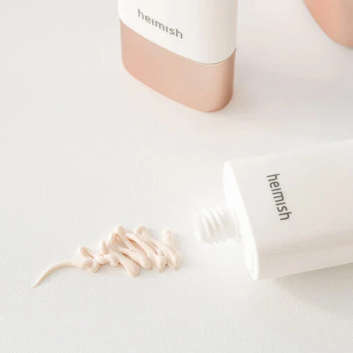 Artless Glow Base SPF50+ - Image 3