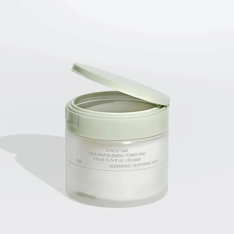Ji Woo Gae Cica BHA Blemish Toner Pad 3 Ji Woo Gae Cica BHA Blemish Toner Pad - Image 3