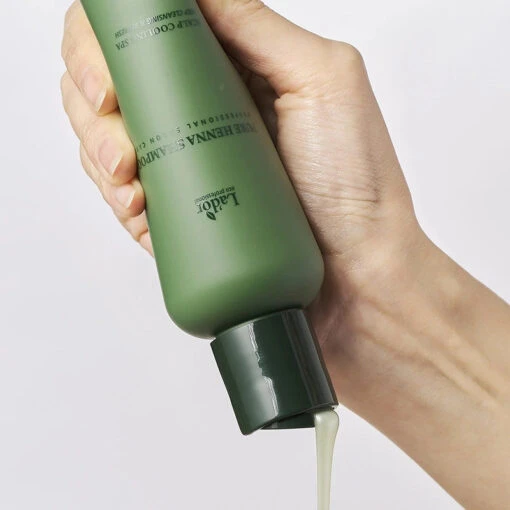Pure Henna Shampoo - Image 2