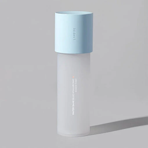 LANEIGE Water Bank Blue Hyaluronic Essence Toner - Image 2