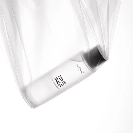 Phyto Niacin Brightening Toner - Image 3