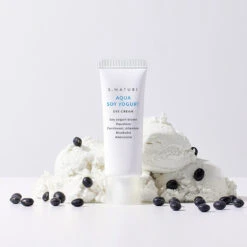 Aqua Soy Yogurt Eye Cream -Cosrx Shop 211116 S.NATURE0939 compact box specific correction 1