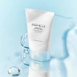 Madagascar Centella Hyalu-Cica Moisture Cream 18 Madagascar Centella Hyalu-Cica Moisture Cream -Cosrx Shop 220224 MoistureCream 3