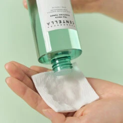 Madagascar Centella Tea-Trica Purifying Toner -Cosrx Shop 220420 PurifyingToner 1