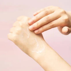 Madagascar Centella Poremizing Quick Clay Stick Mask 16 Madagascar Centella Poremizing Quick Clay Stick Mask -Cosrx Shop 230601 QuickClayStickMask 6