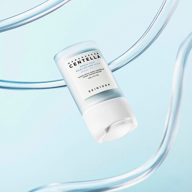 Madagascar Centella Hyalu-Cica Silky-fit Sun Stick SPF50+ PA++++ 5 Madagascar Centella Hyalu-Cica Silky-fit Sun Stick SPF50+ PA++++ - Image 5