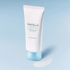 Madagascar Centella Hyalu-Cica Water-Fit Sun Serum SPF50+ PA++++ -Cosrx Shop 240624 Water fitSunSerum100 1kopie