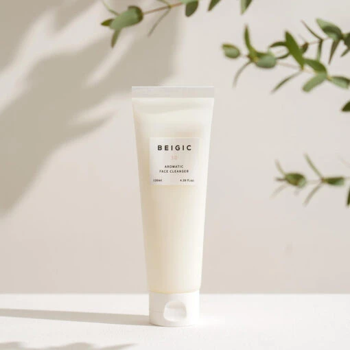 Aromatic Face Cleanser - Image 4