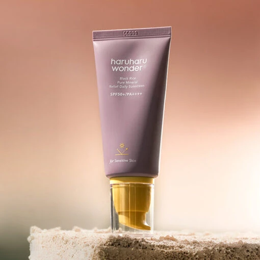 Black Rice Pure Mineral Relief Daily Sunscreen SPF50+ PA++++ - Image 10