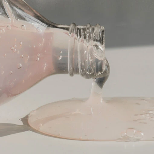Reviving Rose Infusion Serum - Image 5