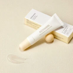 Natural Bean Lip Mask Balm -Cosrx Shop 2 dc6ff2b2 99de 4d75 b59d b98a4f06087e
