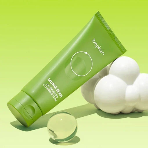 Mung Bean PH-Balanced Cleansing Foam - Image 2