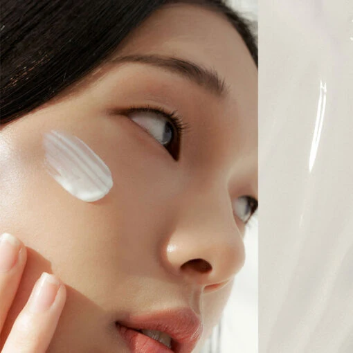 Matcha Hydrating Real Sun Screen - Image 3
