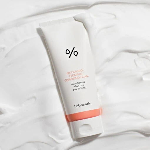5α Control Clearing Cleansing Foam - Image 4