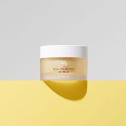 Royal Vita Propolis 33 Cream -Cosrx Shop 395106542 1728348244315927 6795347561585135091 n