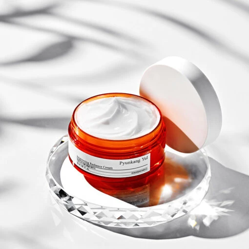 Brightening Radiance Cream - Image 2