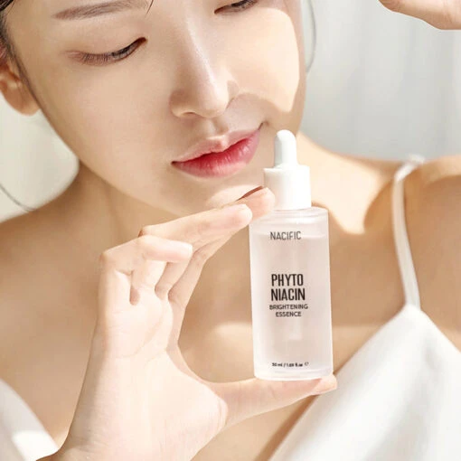 Phyto Niacin Brightening Essence - Image 5