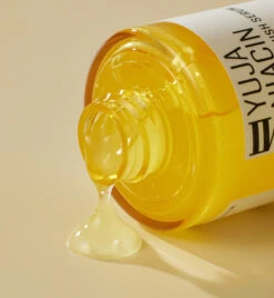 Yuja Niacin Blemish Care Serum -Cosrx Shop 43ea0c06a5f84e22e4bb186c471ce764