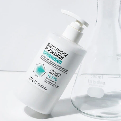 Glutathione Niacinamide Body Lotion - Image 2