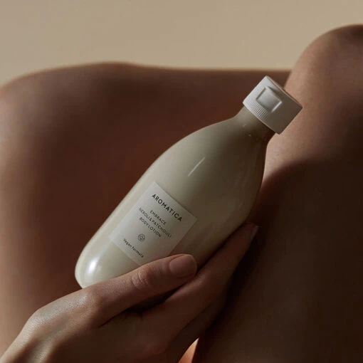 Embrace Neroli & Patchouli Body Lotion - Image 4