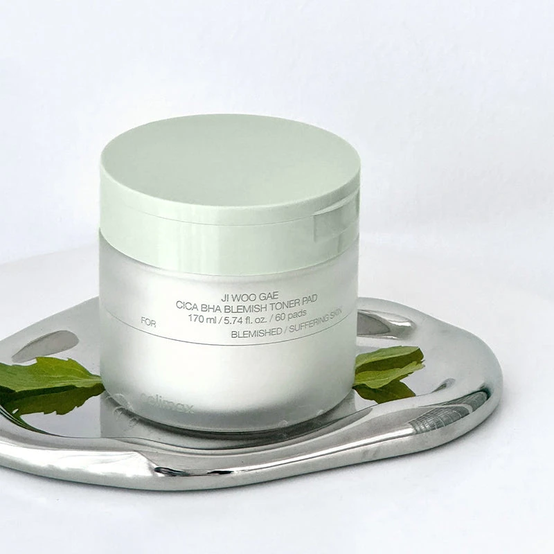 Ji Woo Gae Cica BHA Blemish Toner Pad 5 Ji Woo Gae Cica BHA Blemish Toner Pad - Image 5
