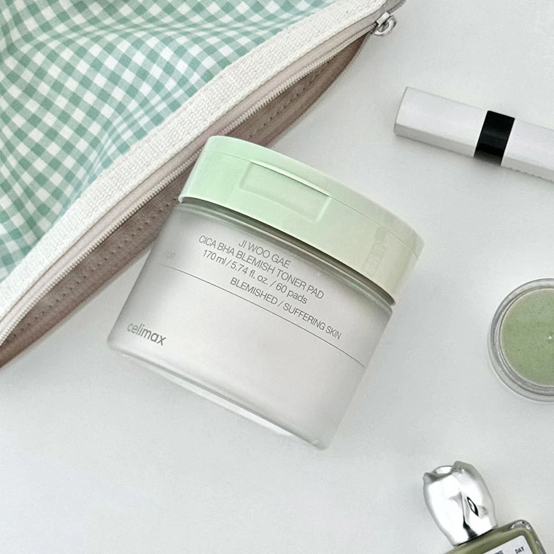 Ji Woo Gae Cica BHA Blemish Toner Pad 6 Ji Woo Gae Cica BHA Blemish Toner Pad - Image 6