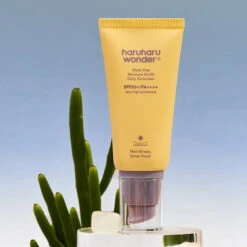 Black Rice Moisture Airfit Daily Sunscreen SPF50+ PA++++ -Cosrx Shop 4989 1