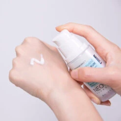 Real Ferment Micro Serum -Cosrx Shop 4V3A1373 ca00fad6 2842 4bf0 bfb3 dc7f429927cc