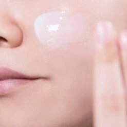 Real Ferment Micro Serum -Cosrx Shop 4V3A1379 2fd0d2aa 32b0 4057 aba3 aa09dae464bf