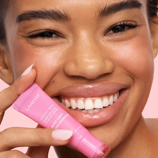 LANEIGE Lip Glowy Balm - Image 13
