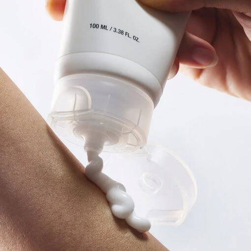 3 Ceramide Panthenol Moisture Barrier Cream - Image 6