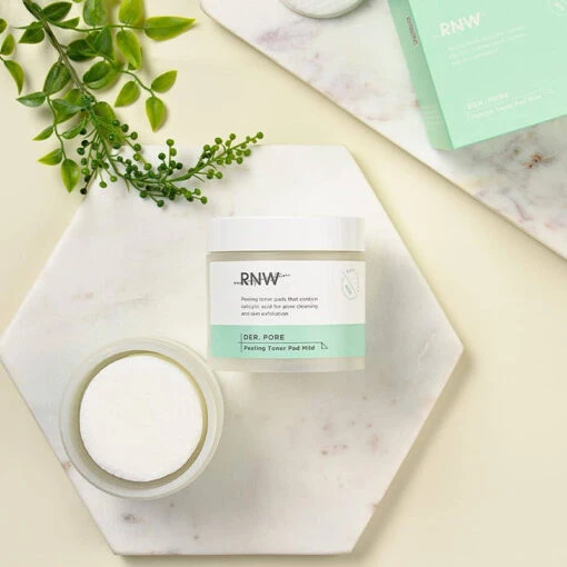 DER. PORE Peeling Toner Pad Mild - Image 4