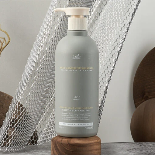 Anti-Dandruff Shampoo - Image 4