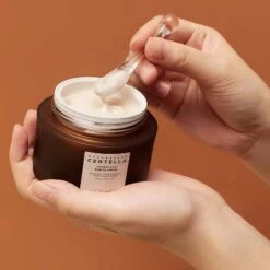 Madagascar Centella Probio-Cica Enrich Cream -Cosrx Shop 51knvLguFkL. AC UF1000 1000 QL80 3b205921 5dc5 4781 a30a 9b1aacfd49b2