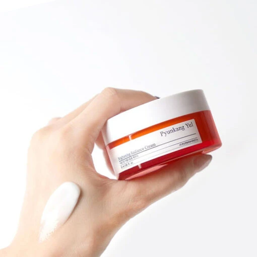 Brightening Radiance Cream - Image 4