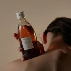 Embrace Neroli & Patchouli Body Wash 10 Embrace Neroli & Patchouli Body Wash -Cosrx Shop 5517868f8cf44257b347387a06e32cdb