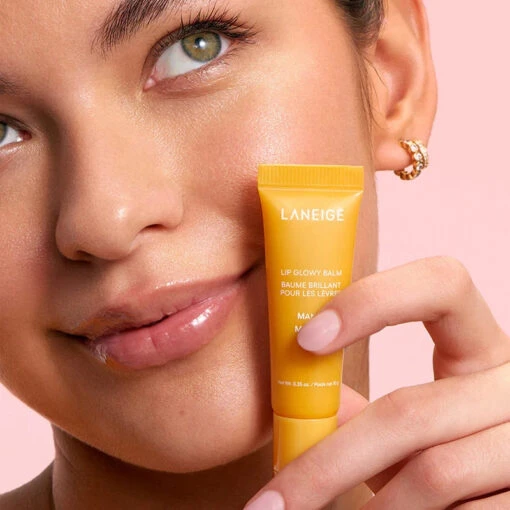 LANEIGE Lip Glowy Balm - Image 12