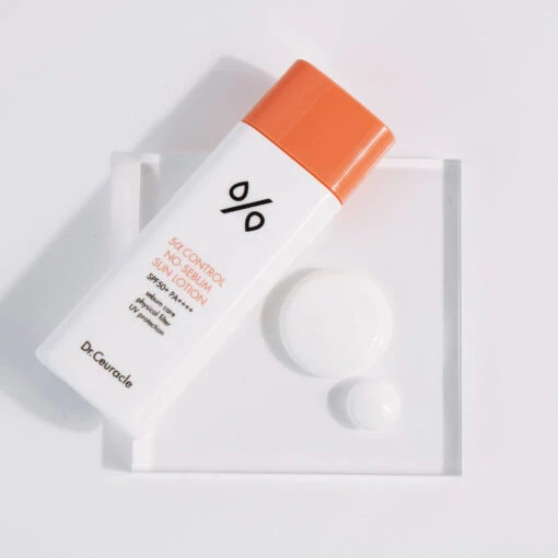 5α Control No Sebum Sun Lotion SPF50+ PA++++ - Image 3