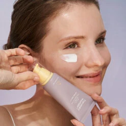 Black Rice Pure Mineral Relief Daily Sunscreen SPF50+ PA++++ -Cosrx Shop 6114 a8e21bf1 7259 4432 b8fe 4ad0c0c7e36c