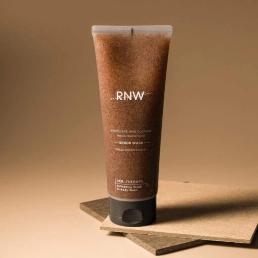 DER. THERAPY Refreshing Scrub To Body Wash - Image 2
