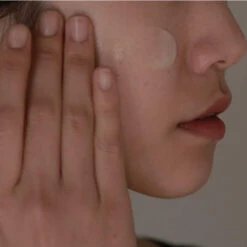 Hydration Gel Water Tube -Cosrx Shop 61mXBzbFMgL. SL1500