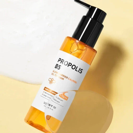 Propolis B5 Glow Barrier Calming Oil To Foam - Image 2
