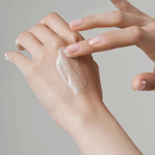 Retinol Lifting Roller Cream - Image 4