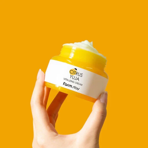 Citrus Yuja Vitalizing Cream - Image 2