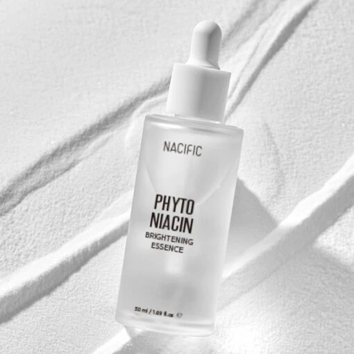 Phyto Niacin Brightening Essence - Image 2