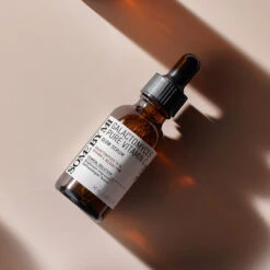 Galactomyces Pure Vitamin C Glow Serum -Cosrx Shop 8809647390114 GALACTOMYCESPUREVITAMINCGLOWSERUM 30ml unitcarton AD visualcut 240126 03